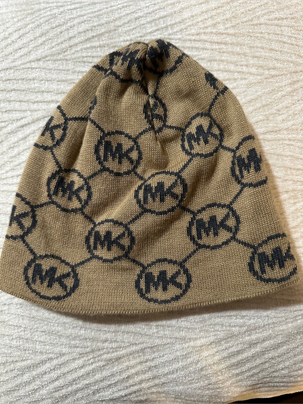 MICHAEL Michael Kors Jetset Circle Monogram Knit Beanie Hat Camel Brown 537990C